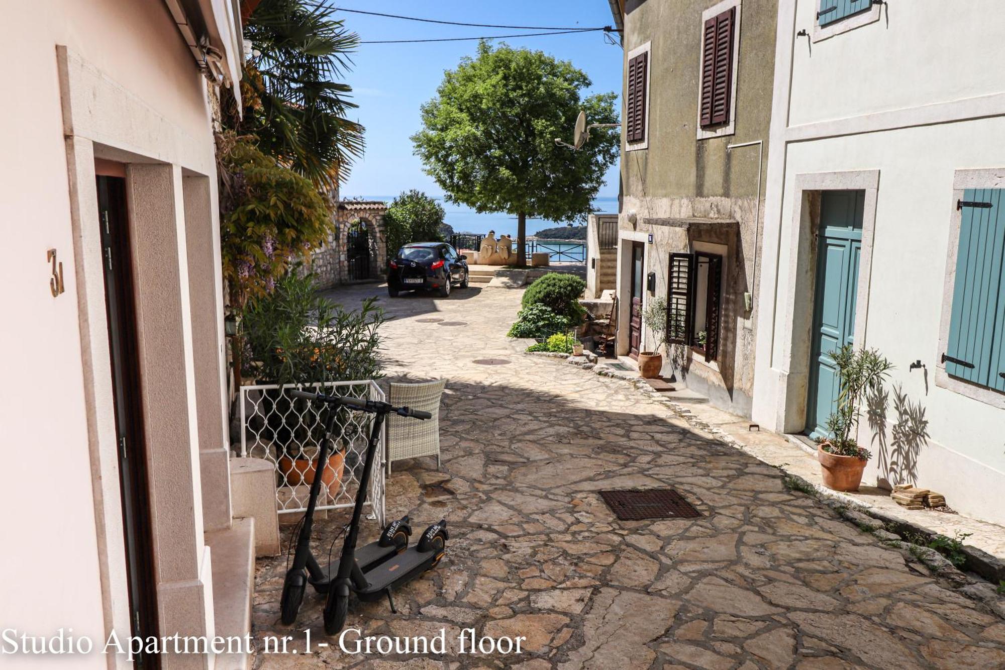 Casanova Apartments - Viewpoint Vrsar Exterior foto
